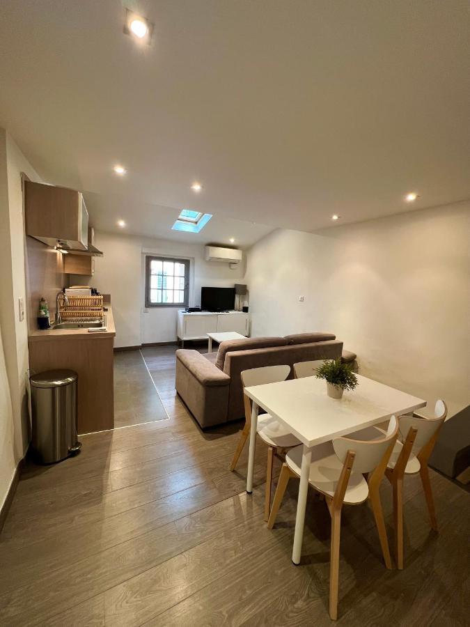 Appartement Superbe 2P Mezzanine Au Coeur Du Vieil Antibes Extérieur photo